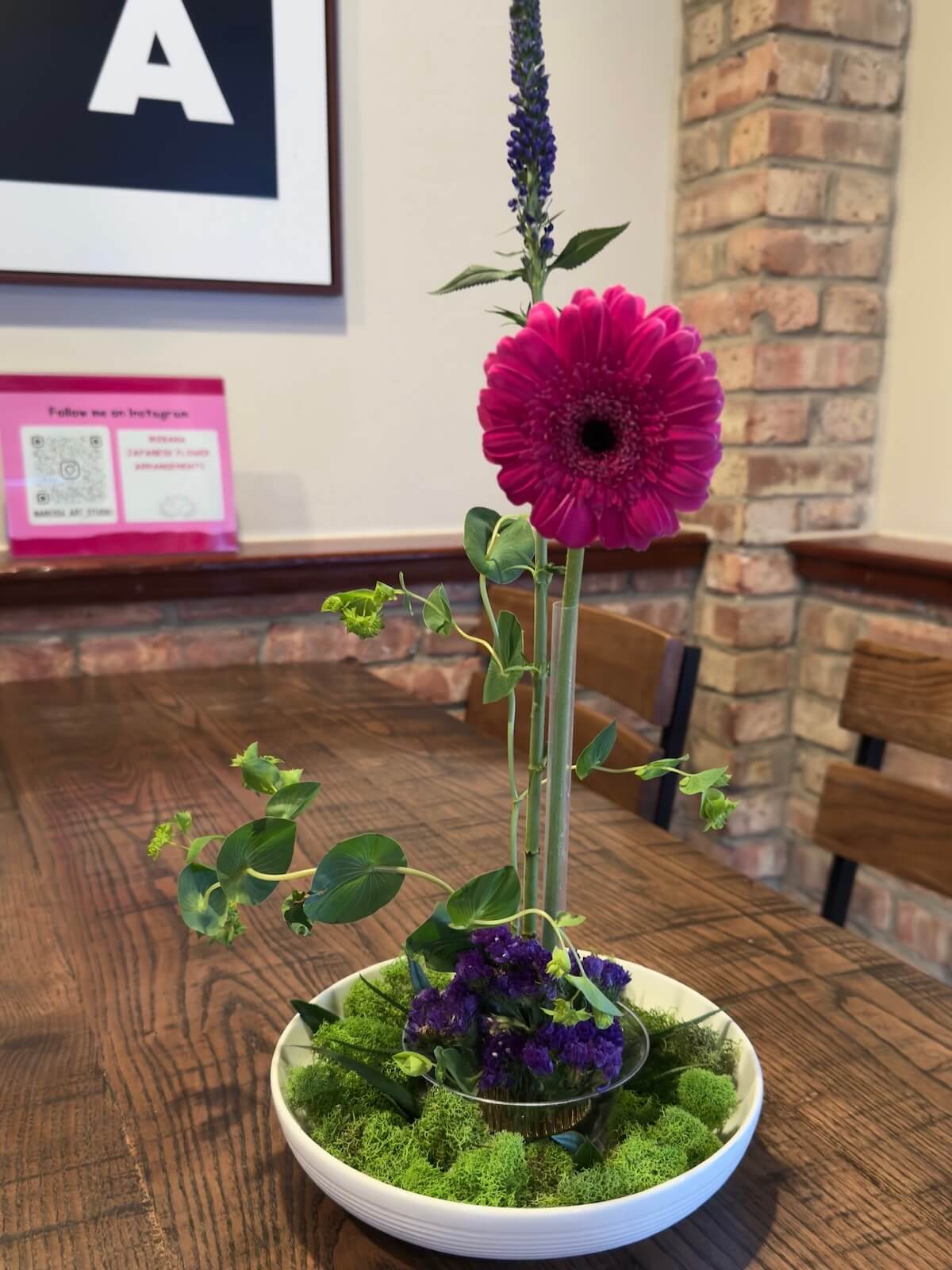 Beautiful and engaging Ikebana flower arrangements created by participants during Narcisa Art Studio's Winter Harmony Workshop at La Madeleine in Reston, VA.